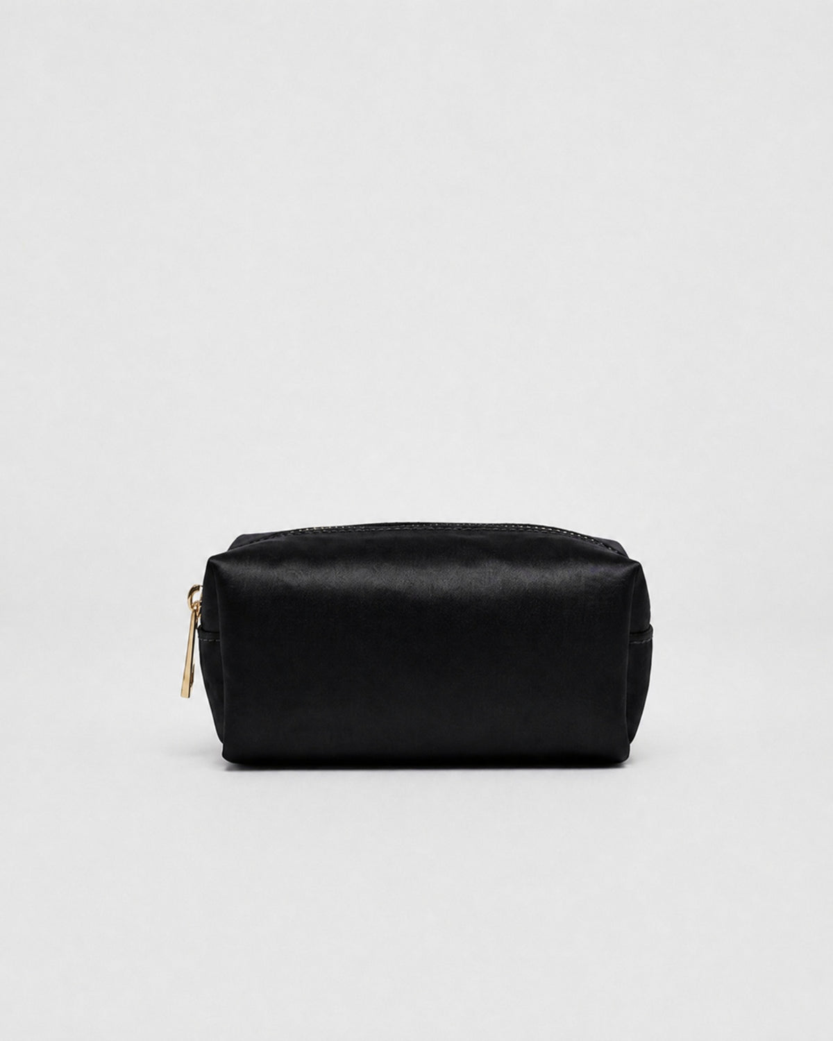 Iris black